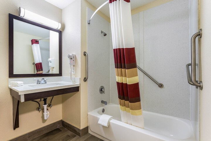 Standard King Bed Accessible (5 of 12)