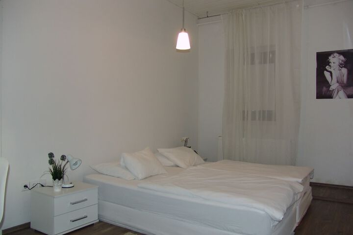 Room 29 of 62