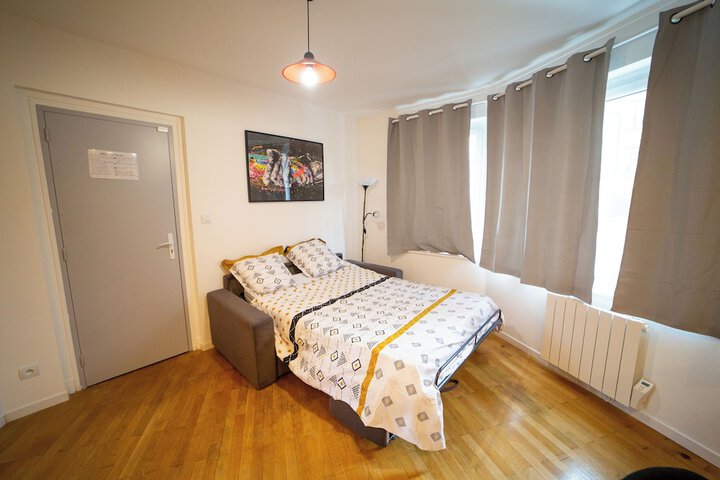 Room 17 of 29