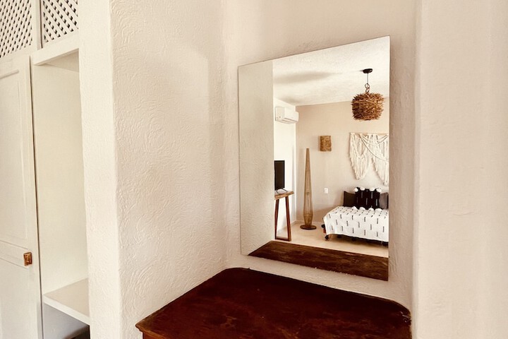Room 40 of 81