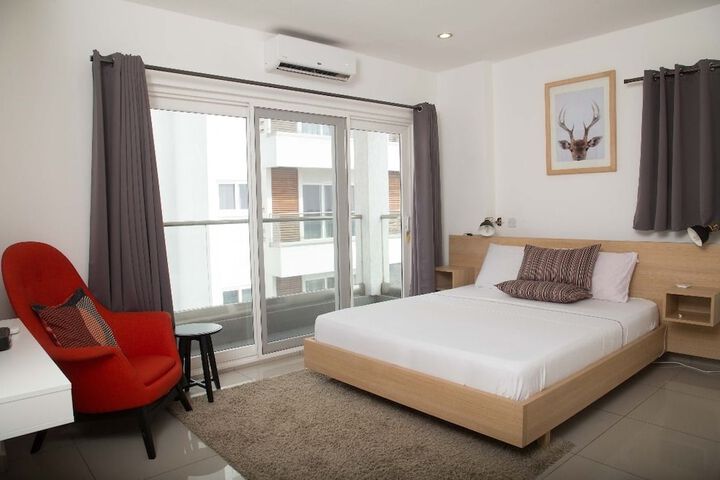 Room 7 of 24