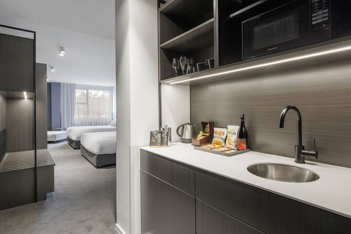 Room 11 of 50