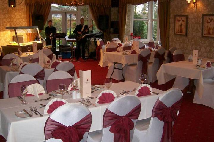 Ballroom/Hall 32 of 39