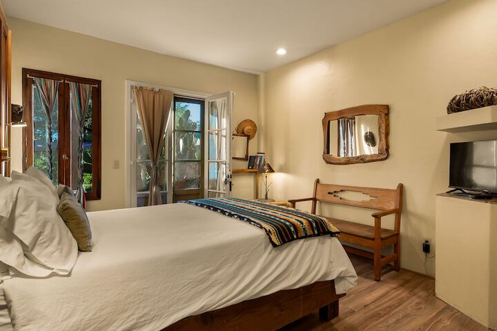 Room 4 of 45