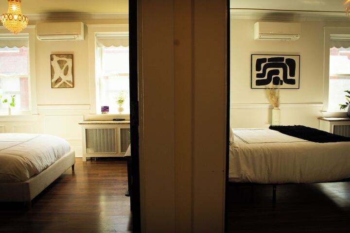 Room 25 of 76