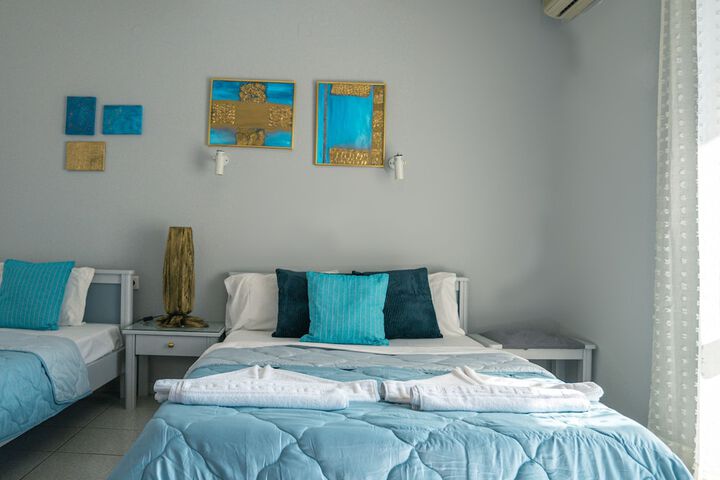 Room 34 of 74