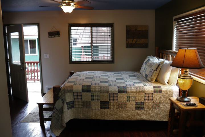 Room 132 of 504