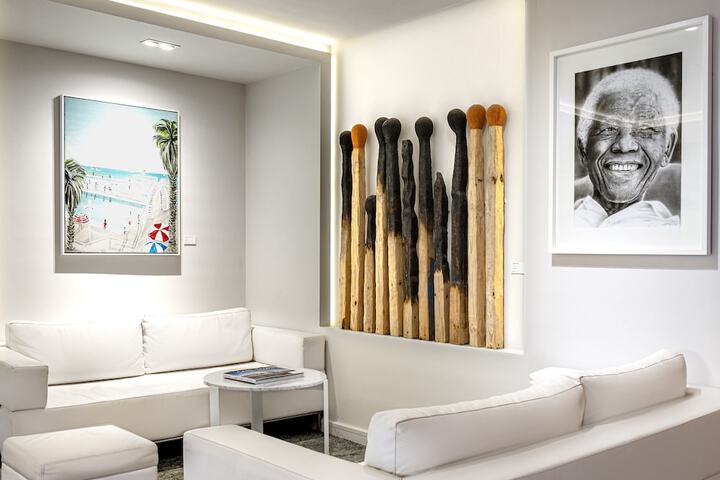 Entrance & Lobby