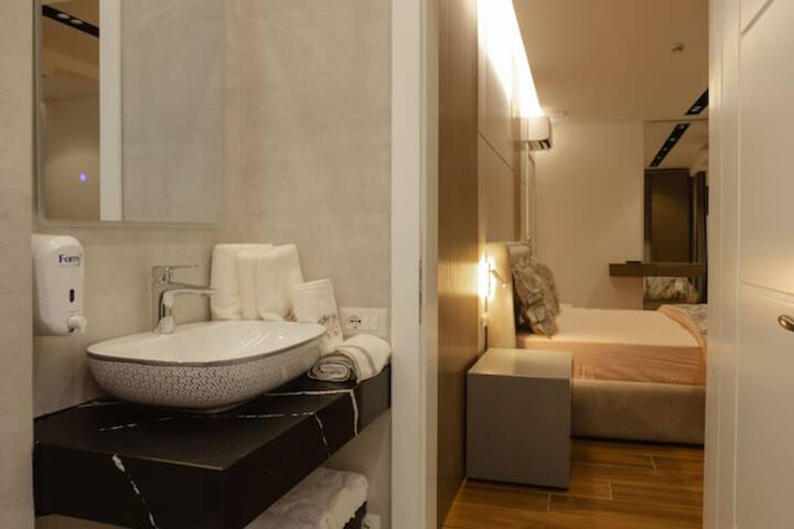 Room 41 of 58