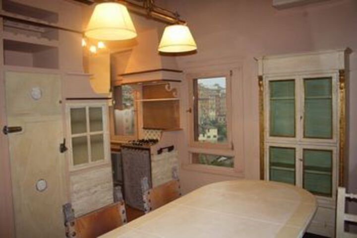 Room 8 of 15