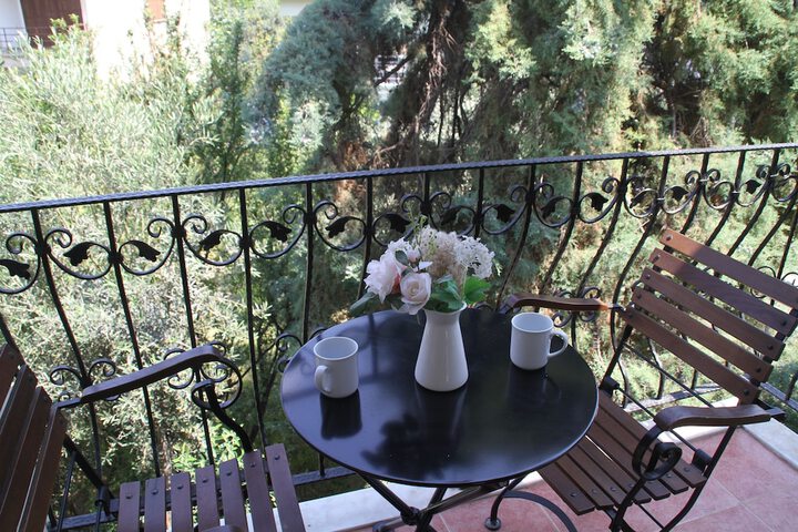 Terrace/Patio 100 of 104