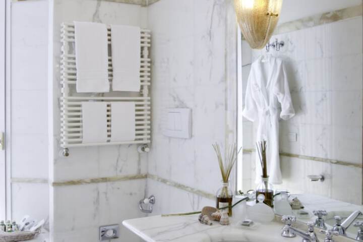 Bathroom Vanities