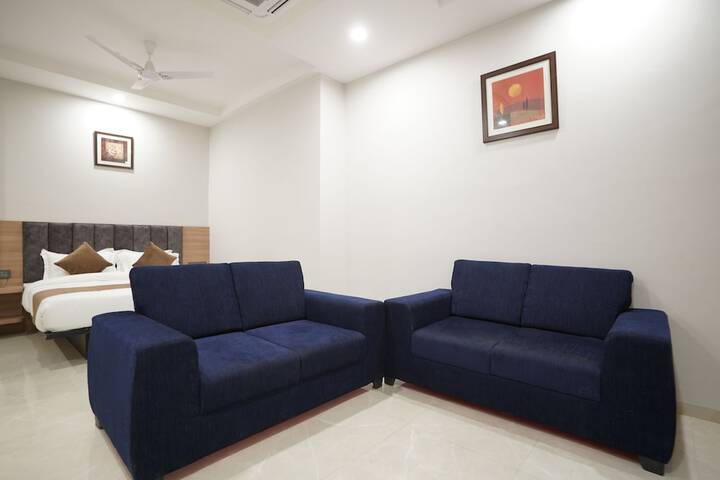 Room 6 of 69