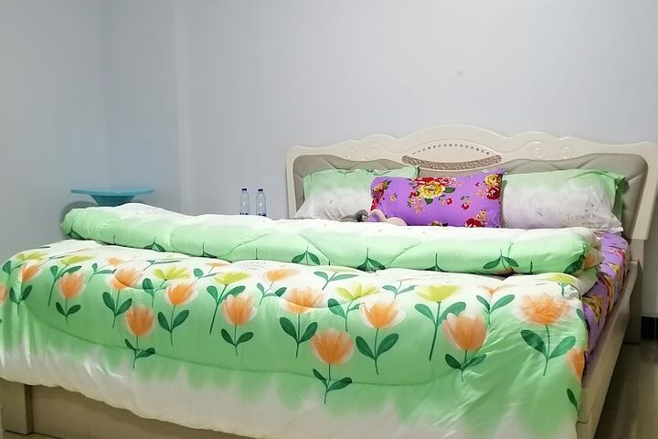 Room 2 of 26