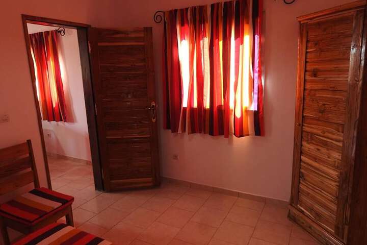 Room 6 of 20