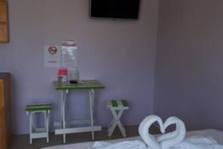 Room 8 of 21