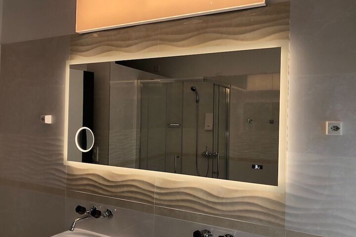 Room 46 of 95