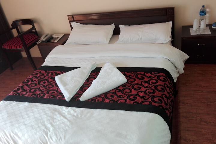 Room 16 of 51