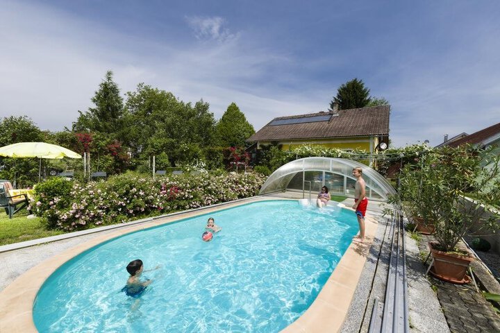 Pool 6 of 13