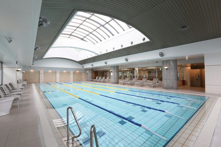 Pool Hotel