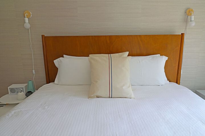 Room 20 of 72