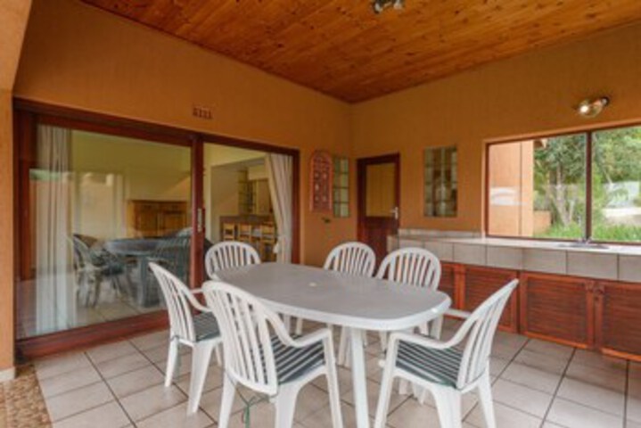 Terrace/Patio 12 of 12