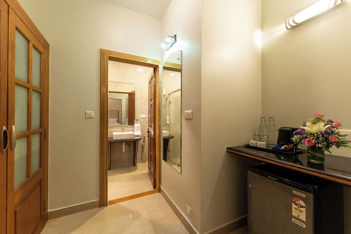 Room 10 of 67