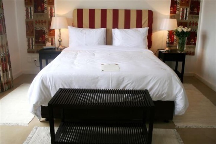 Room 8 of 23