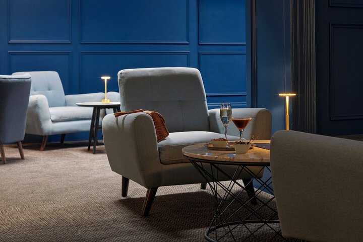 Lounge 123 of 175