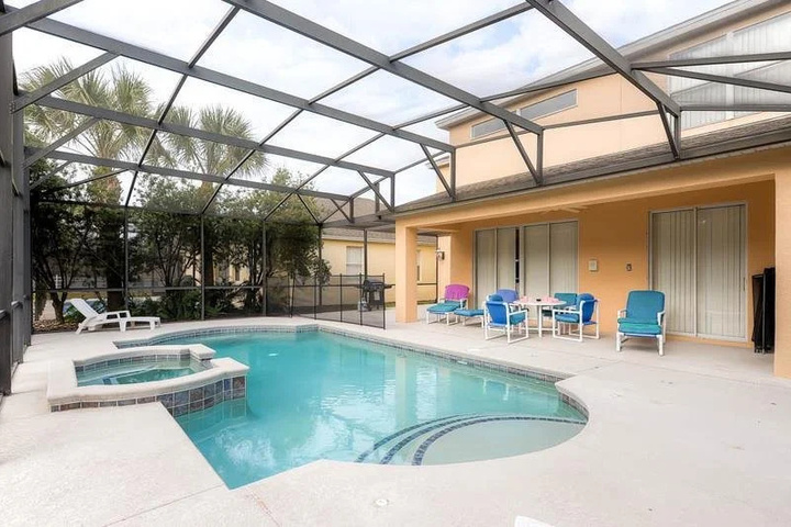 Pool 14 of 23