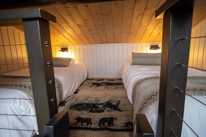 Room 3 of 29