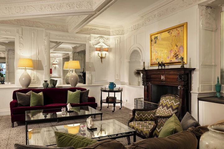 Lobby Photos
