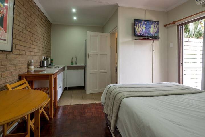 Room 8 of 45
