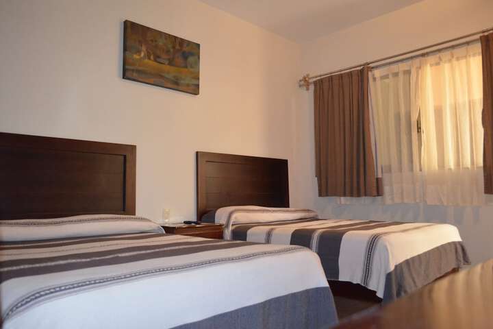 Room 6 of 73