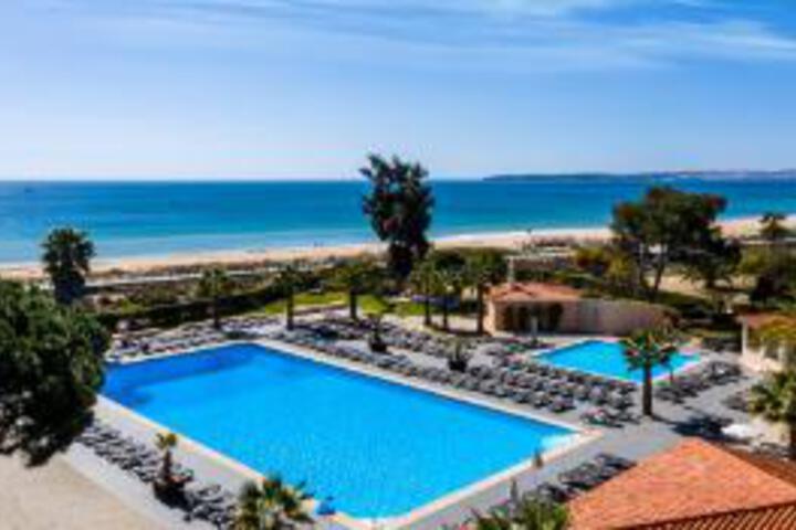 Pestana Dom Joao II & Beach Resort Hotel
