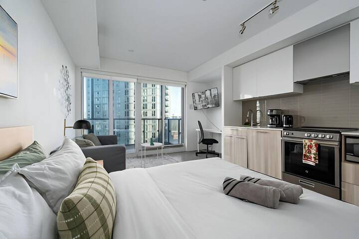 Room 202 of 319