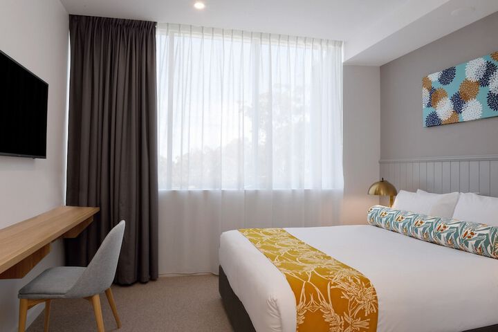 Room 15 of 50