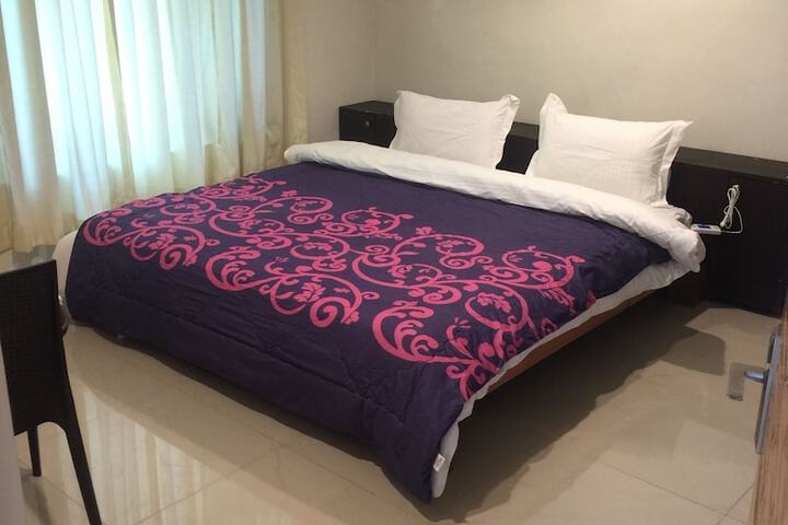 Room 14 of 29