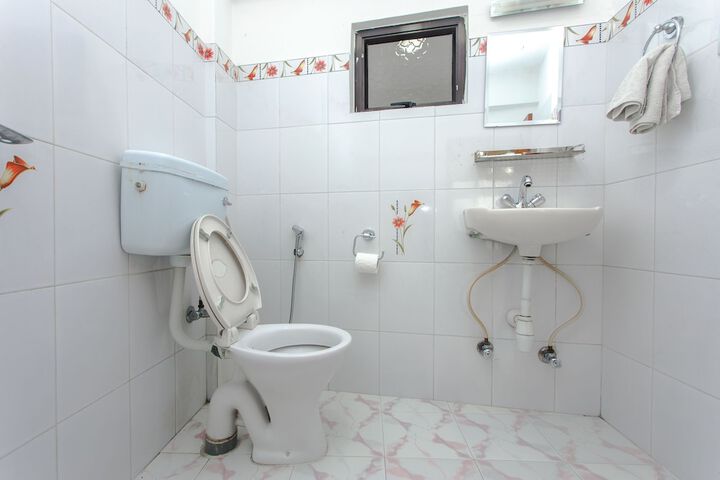Room 12 of 91