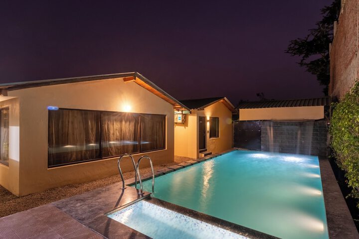 Pool 28 of 48