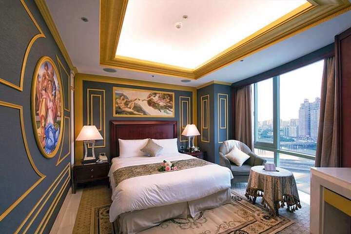 Room 28 of 101