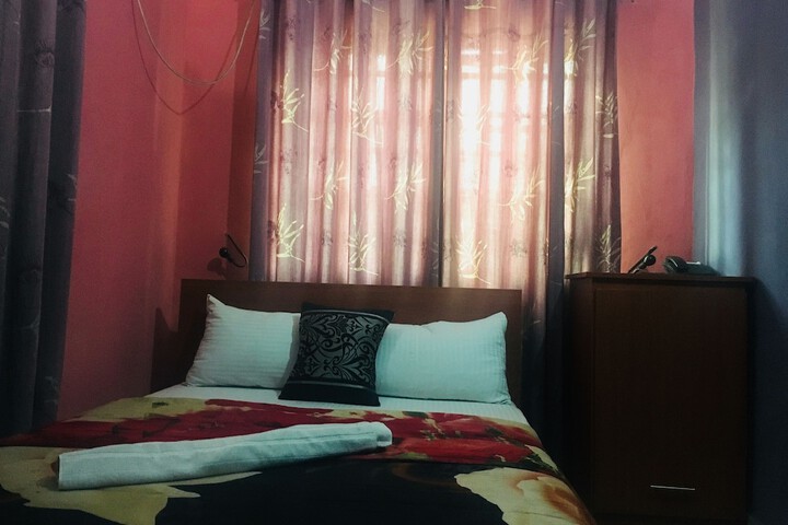 Room 25 of 30
