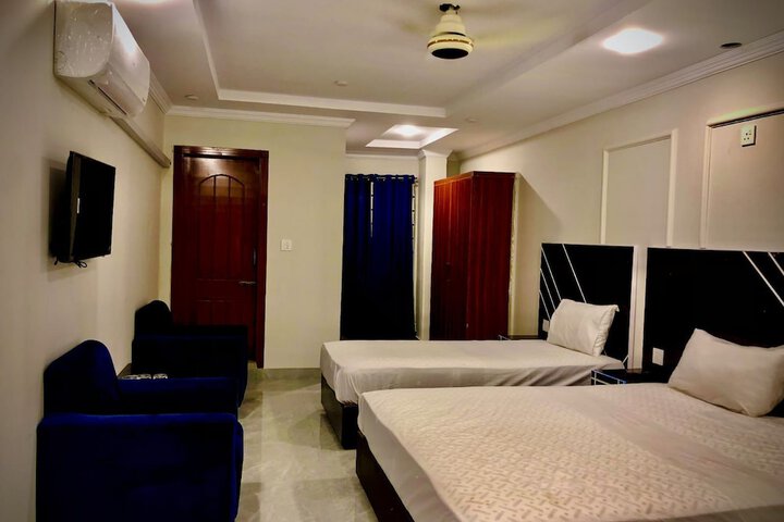 Room 19 of 29