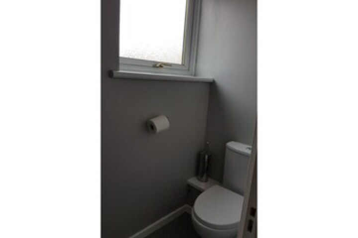 Room 9 of 40