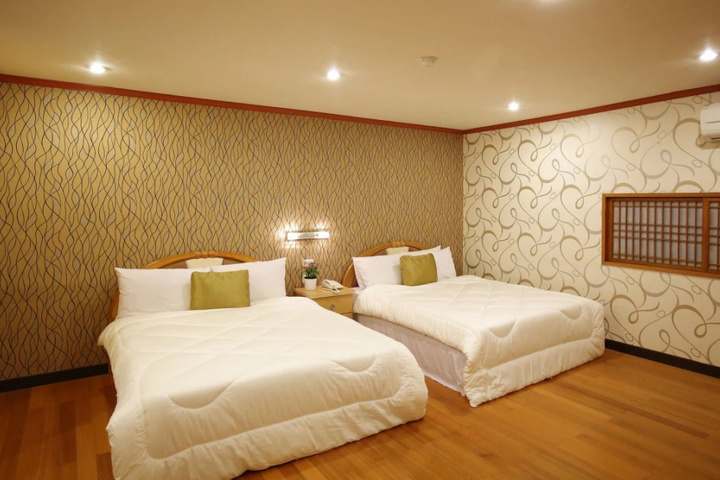 guest_rooms