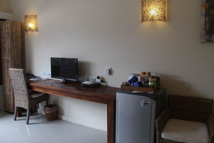 Room 17 of 106