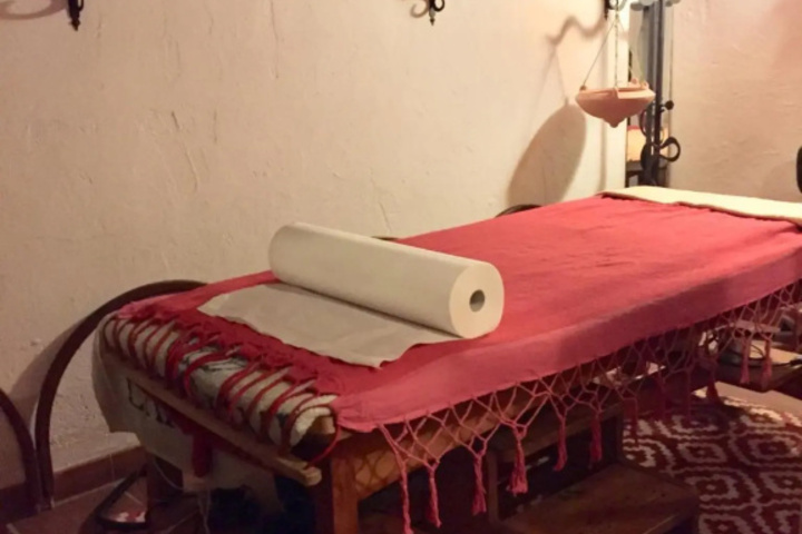 Room 4 of 19