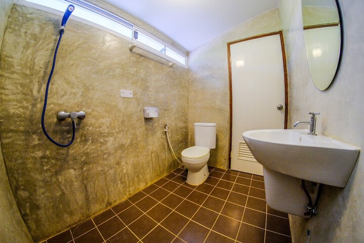 Room 9 of 22