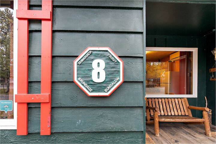 Room 45 of 153
