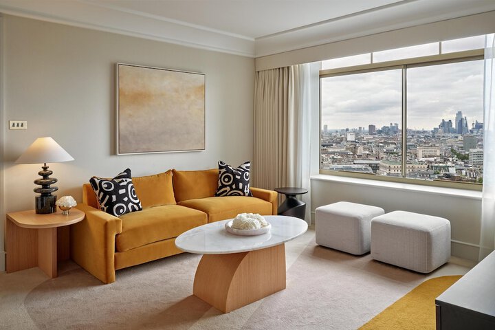 Room 73 of 161
